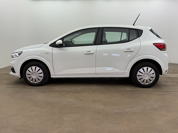 Dacia Sandero 3 of 5