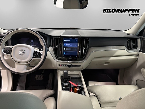 Volvo XC60 7 of 19
