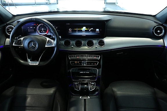 Mercedes-Benz E63 13 of 23