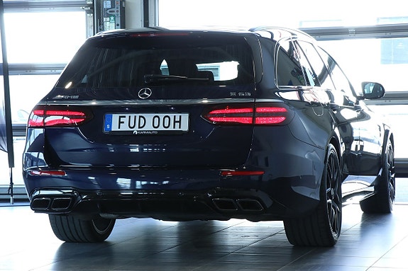 Mercedes-Benz E63 7 of 23