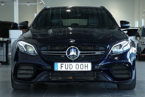 Mercedes-Benz E63 4 of 23