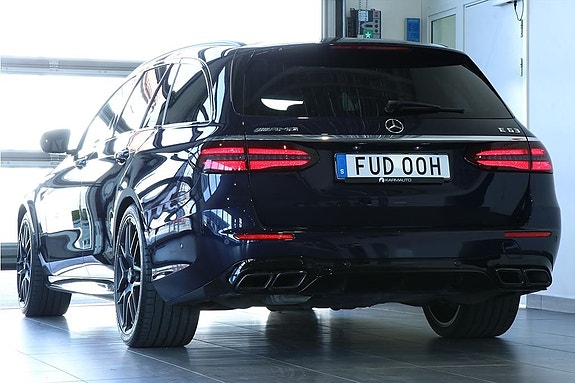 Mercedes-Benz E63 5 of 5
