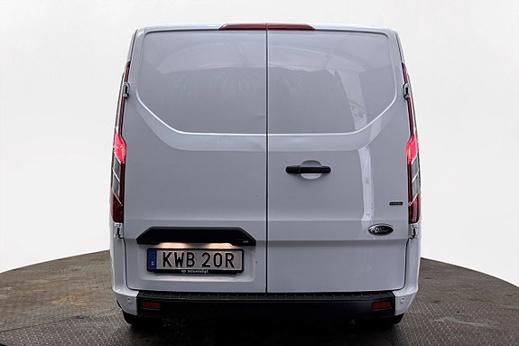 Ford Transit Custom 7 of 23