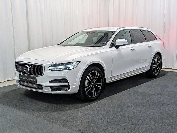 Volvo V90 Cross Country