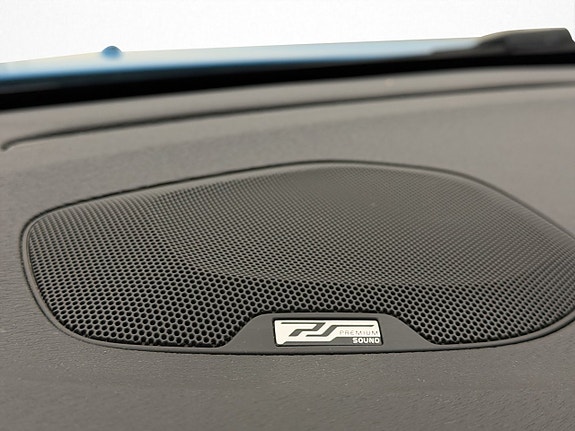 Volvo V40 20 of 30