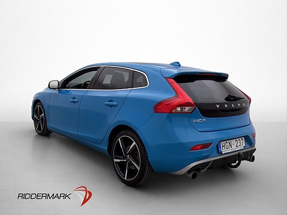 Volvo V40 8 of 30