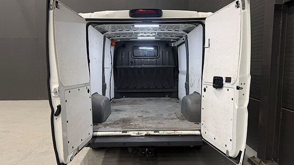 Peugeot Boxer 27 of 27