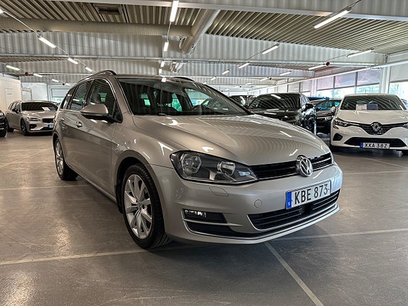 Volkswagen Golf VII 2 of 13