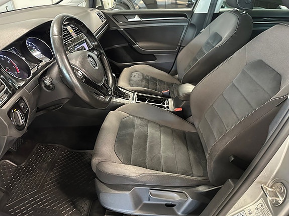 Volkswagen Golf VII 9 of 13