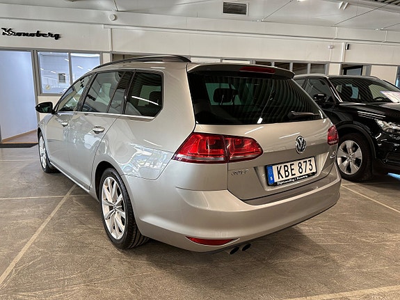 Volkswagen Golf VII 4 of 13
