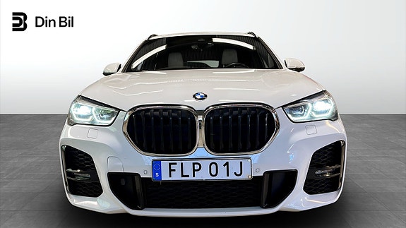 BMW X1 4 of 5