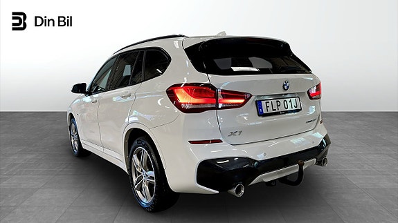 BMW X1 3 of 5