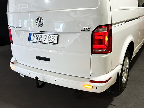 Volkswagen Transporter 9 of 26