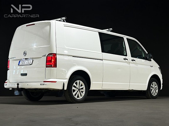 Volkswagen Transporter 8 of 26