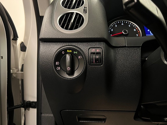 Volkswagen Tiguan 22 of 24