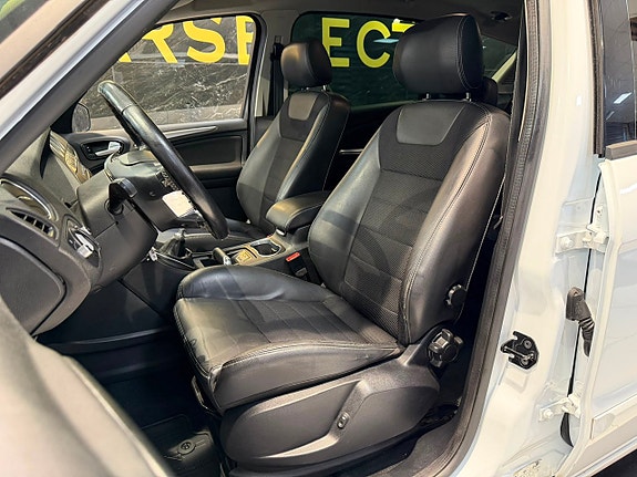 Ford S-MAX 12 of 22