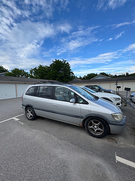 Opel Zafira 5 of 5