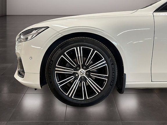 Volvo S90 9 of 19