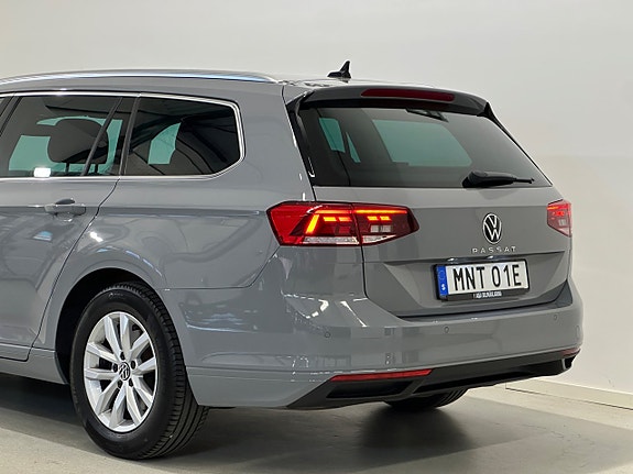 Volkswagen Passat 5 of 5