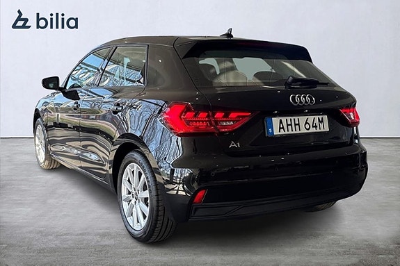 Audi A1 3 of 5