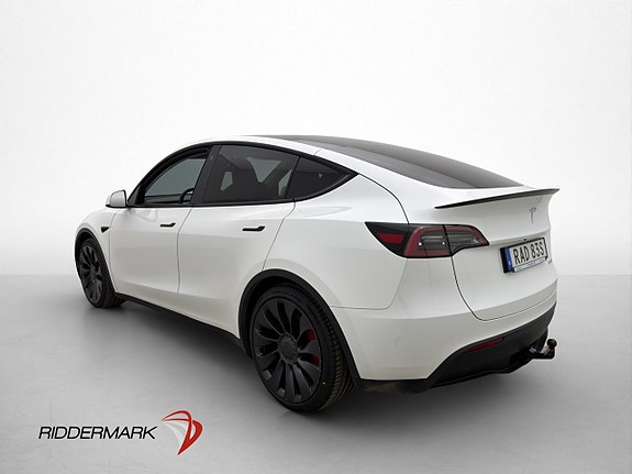 Tesla Model Y 6 of 30