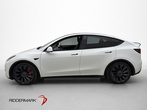 Tesla Model Y 5 of 30