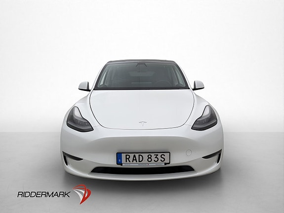 Tesla Model Y 3 of 30