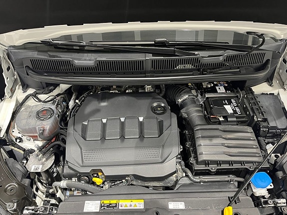Volkswagen Caddy 17 of 22
