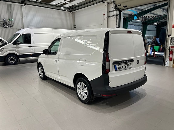 Volkswagen Caddy 19 of 22