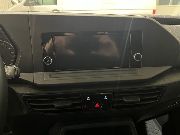Volkswagen Caddy 18 of 22