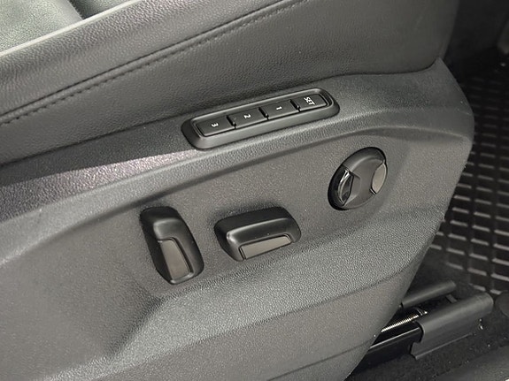 Volkswagen Tiguan 24 of 26
