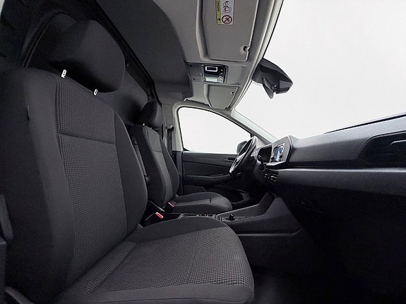 Volkswagen Caddy 16 of 29
