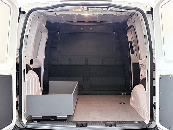 Volkswagen Caddy 13 of 29