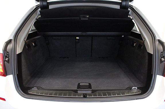 BMW 530d 8 of 30