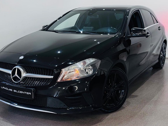 Mercedes-Benz A180 3 of 5