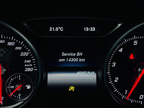 Mercedes-Benz A180 13 of 20