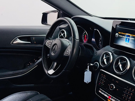 Mercedes-Benz A180 5 of 5