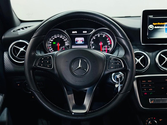 Mercedes-Benz A180 17 of 20