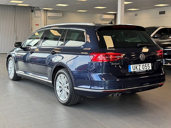 Volkswagen Passat 5 of 5