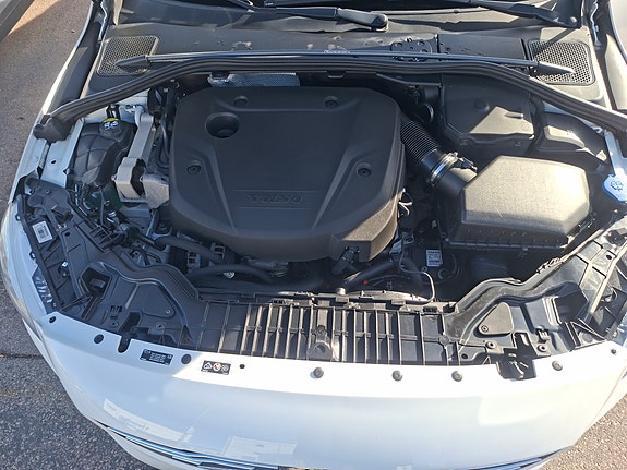 Volvo S60 11 of 24