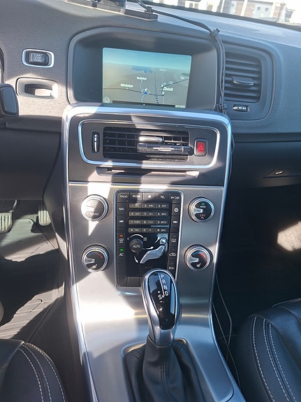 Volvo S60 10 of 24