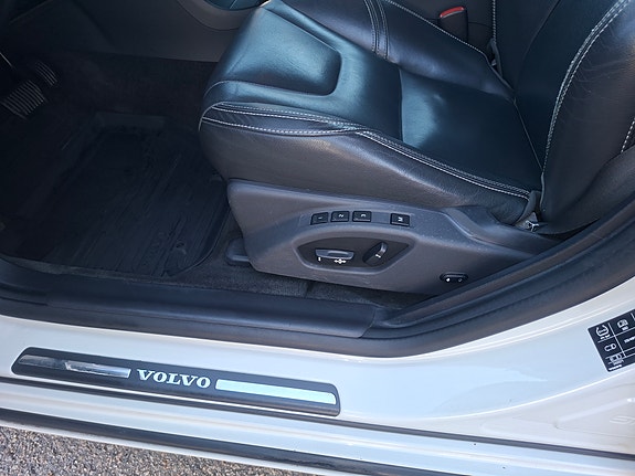 Volvo S60 21 of 24