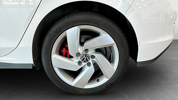 Volkswagen Golf I 6 of 13