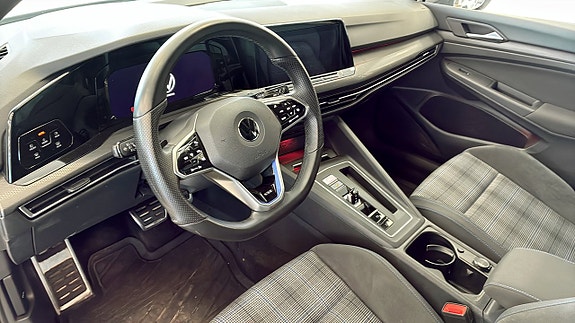 Volkswagen Golf I 7 of 13