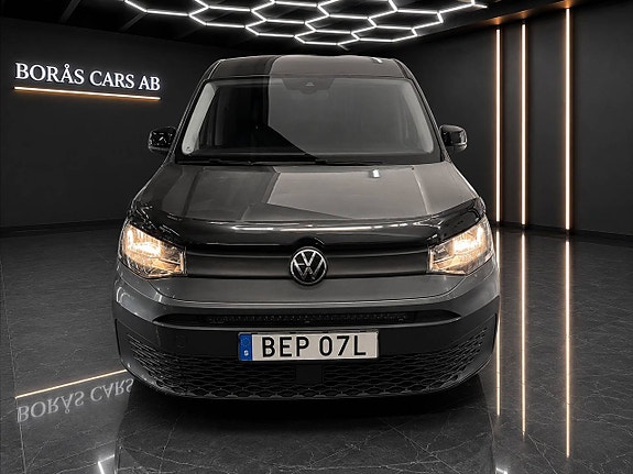 Volkswagen Caddy 2 of 5