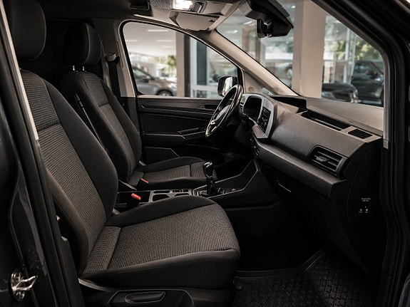 Volkswagen Caddy 8 of 18