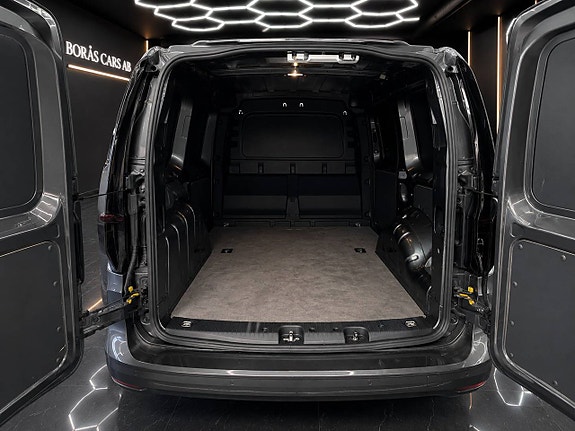 Volkswagen Caddy 7 of 18