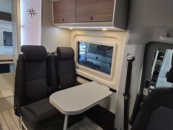 Westfalia Sven Hedin Classic Pop-up Litium, 2x solcell, automat, vattenburen dieselvärme 11 of 25