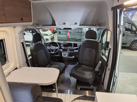 Westfalia Sven Hedin Classic Pop-up Litium, 2x solcell, automat, vattenburen dieselvärme 19 of 25