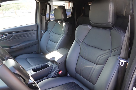 Isuzu D-max 10 of 21